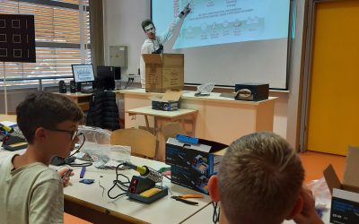 Elektronika z robotiko
